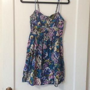 Summer dress with pockets
